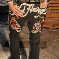 edhardyoriginals 30 / Black Crawling Tiger Slim Taper Jean